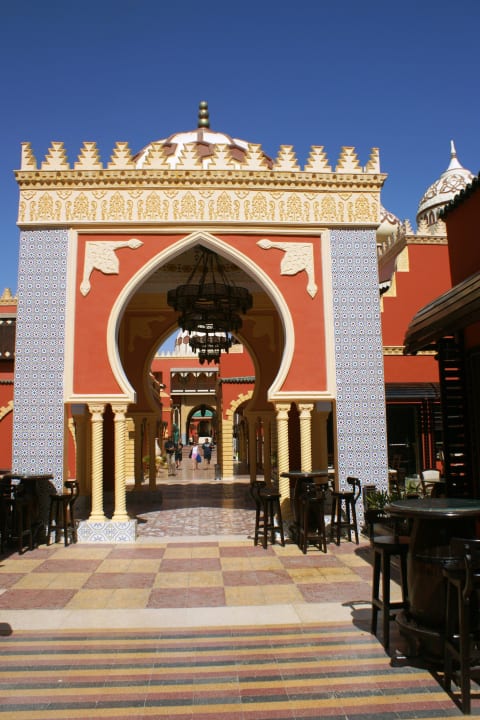 Torbogen bei Tag Pickalbatros Alf Leila Wa Leila Resort - Neverland Hurghada