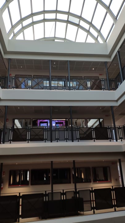 Lobby Ferretti MajesticHouse