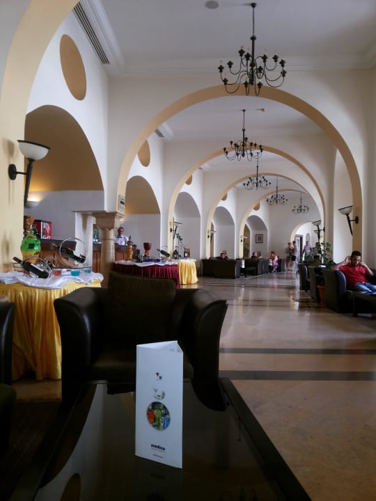 Внутри отеля Medina Solaria & Thalasso