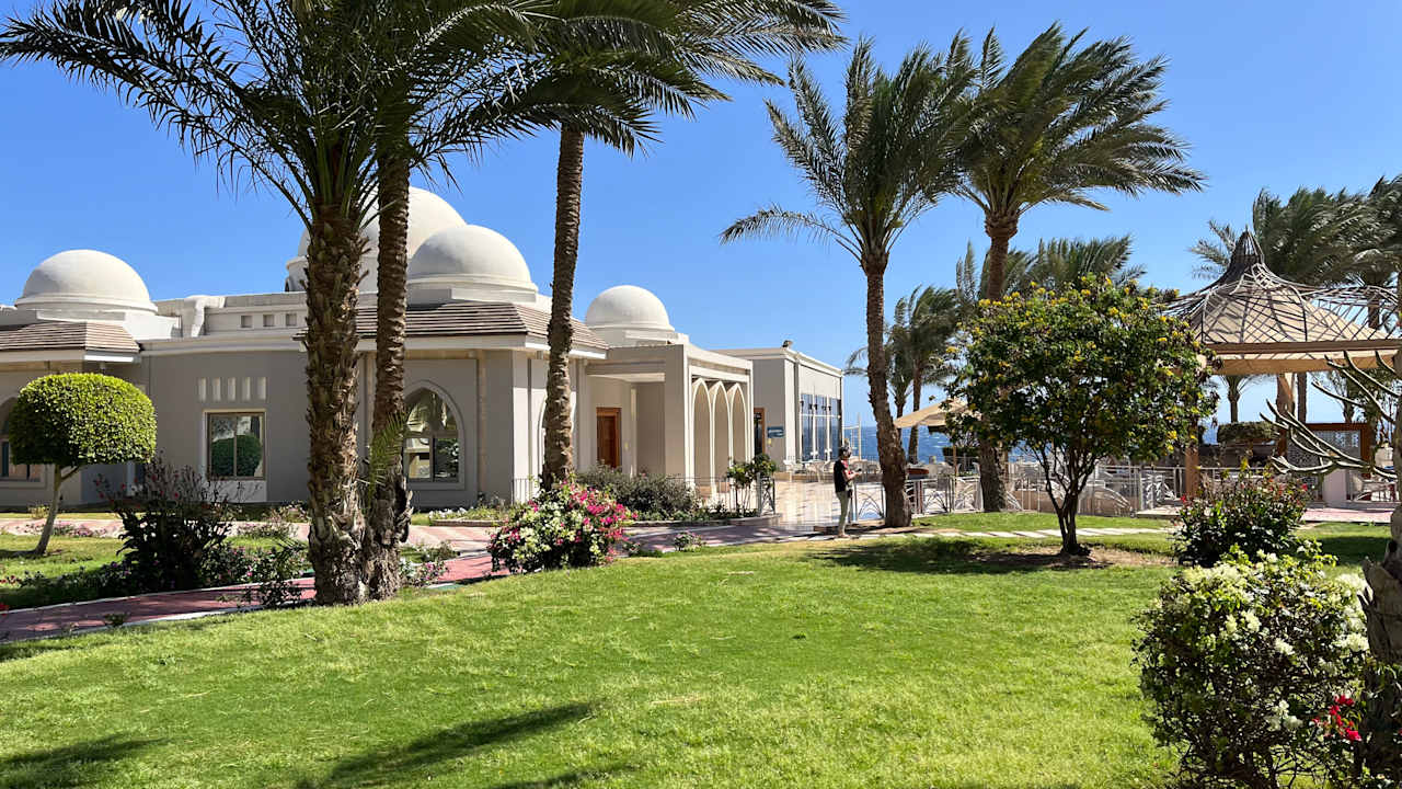 Gastro Serenity Alpha Beach