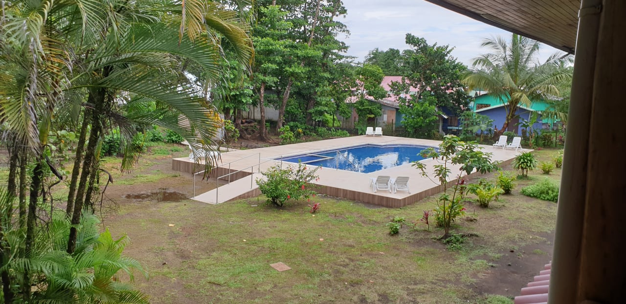 Pool Hotel Miss Junie's