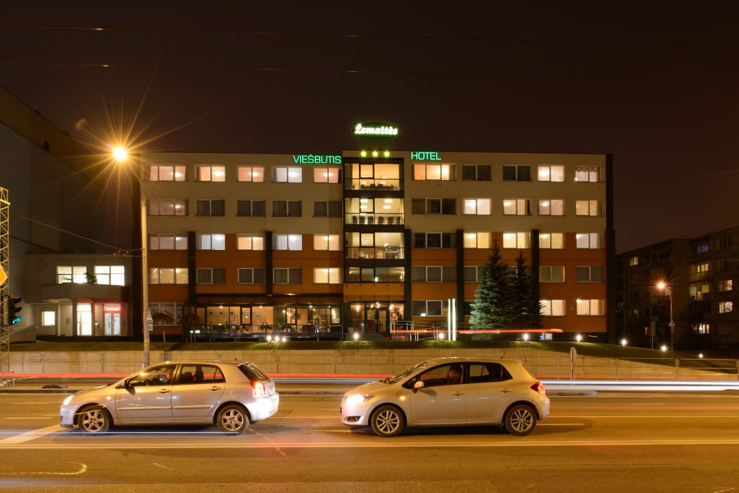 Außenansicht Hotel Zemaites