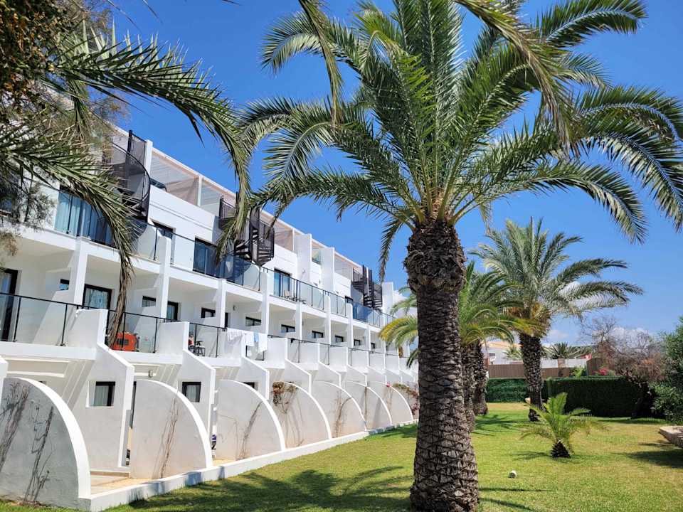 Außenansicht Grand Palladium White Island Resort & Spa