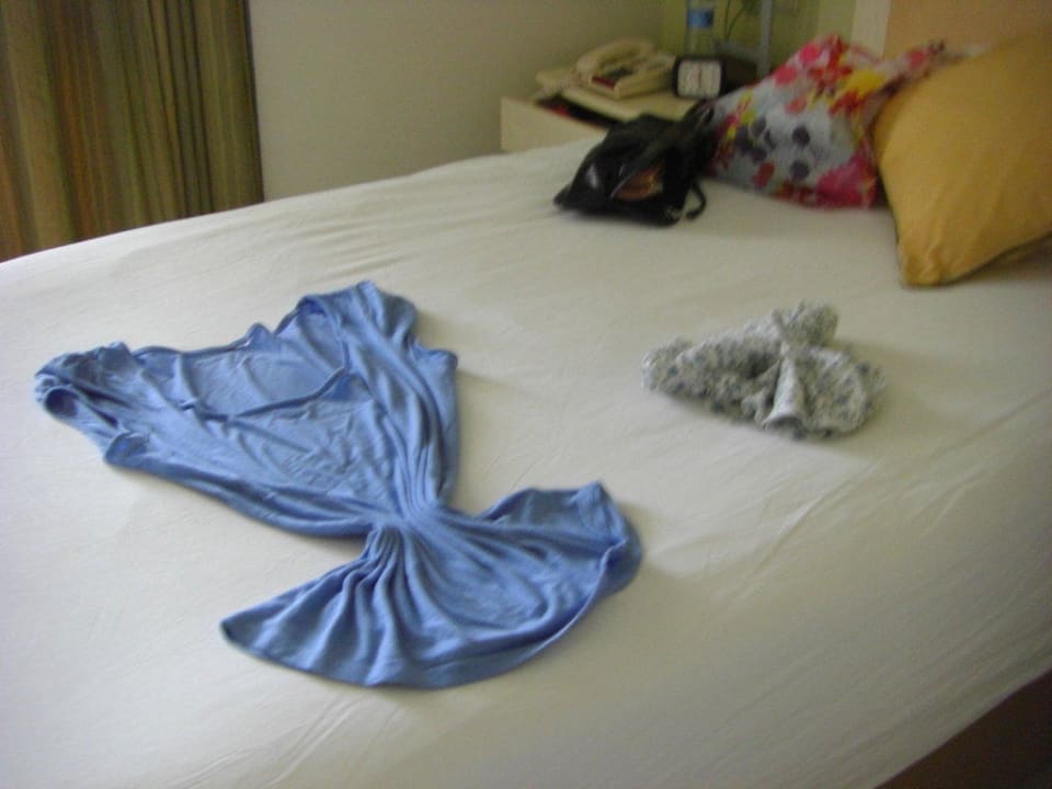 Gemachte Betten PALOMA Perissia