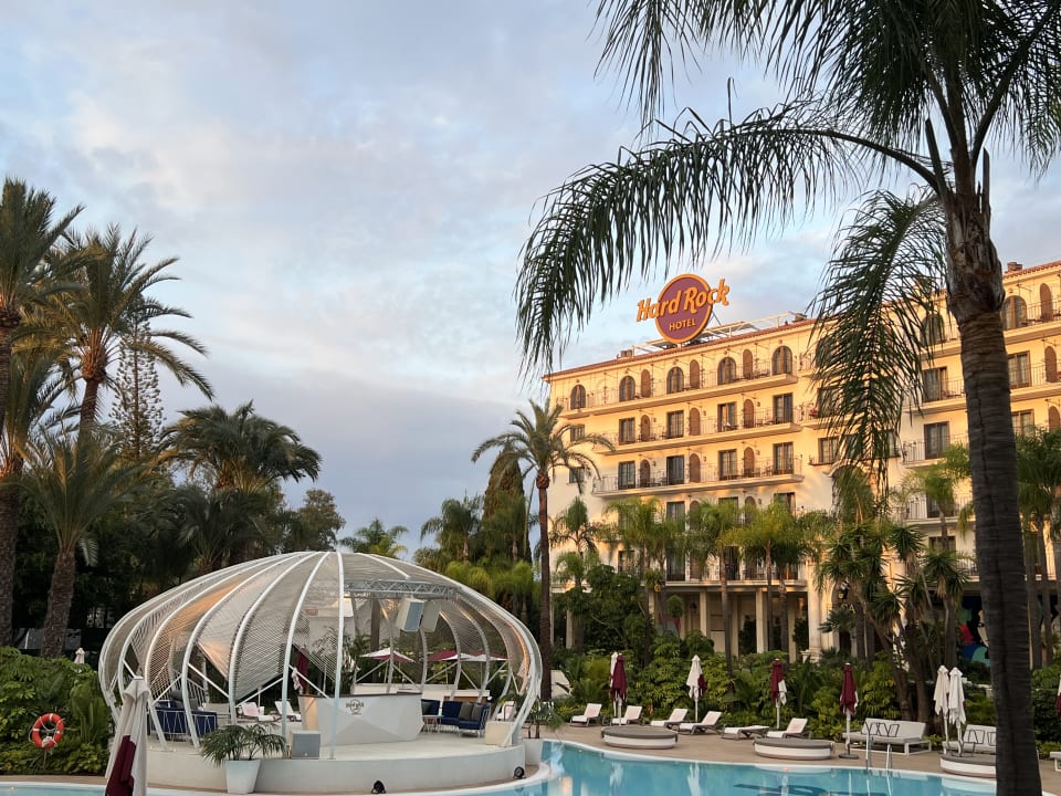 Außenansicht Hard Rock Hotel Marbella