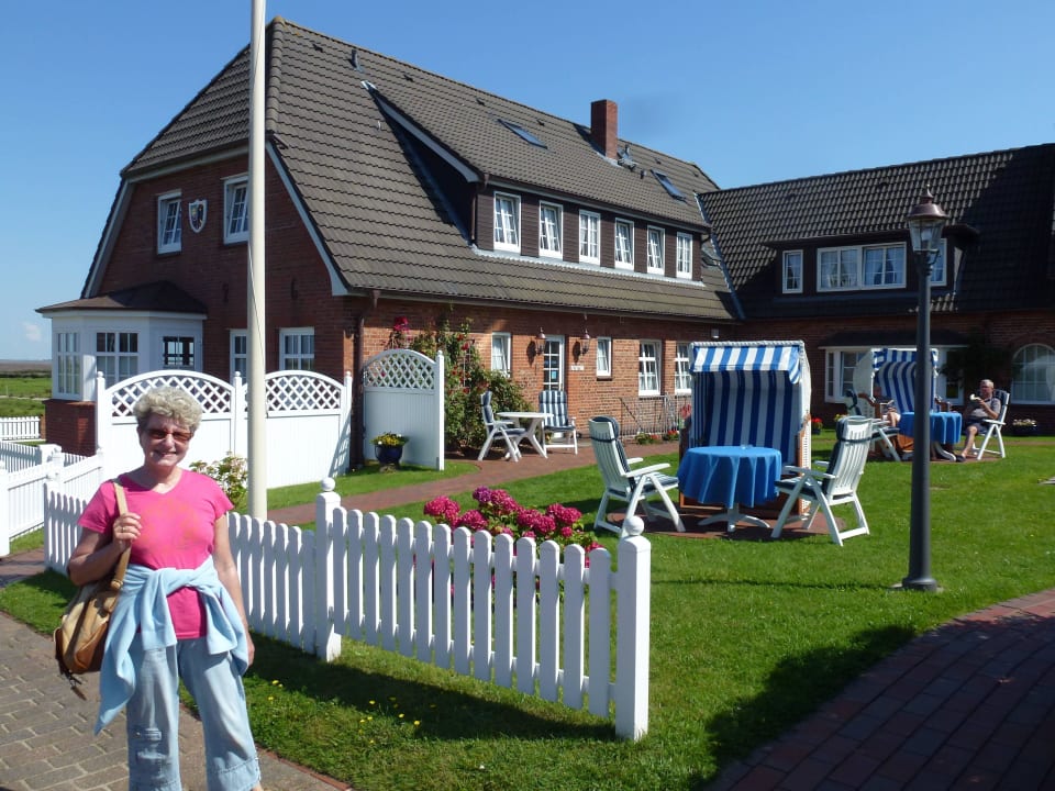 Liegewiese am Hotel Hotel Pidder Lyng