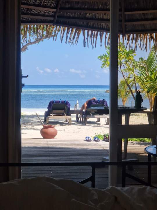 Zimmer Kuredu Island Resort & Spa