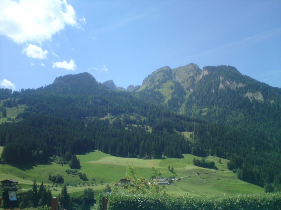 Blick vom Poo Hotel Dorfer