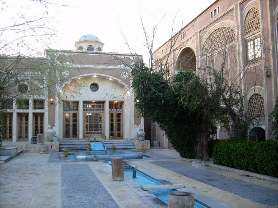 Gartenanlage hinterm Hotel Moshir al Mamalek Garden Hotel