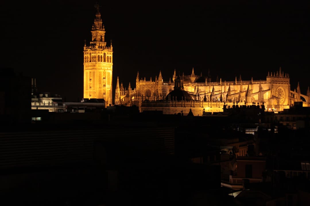 Blick von der Dachterrasse Hotel Inglaterra