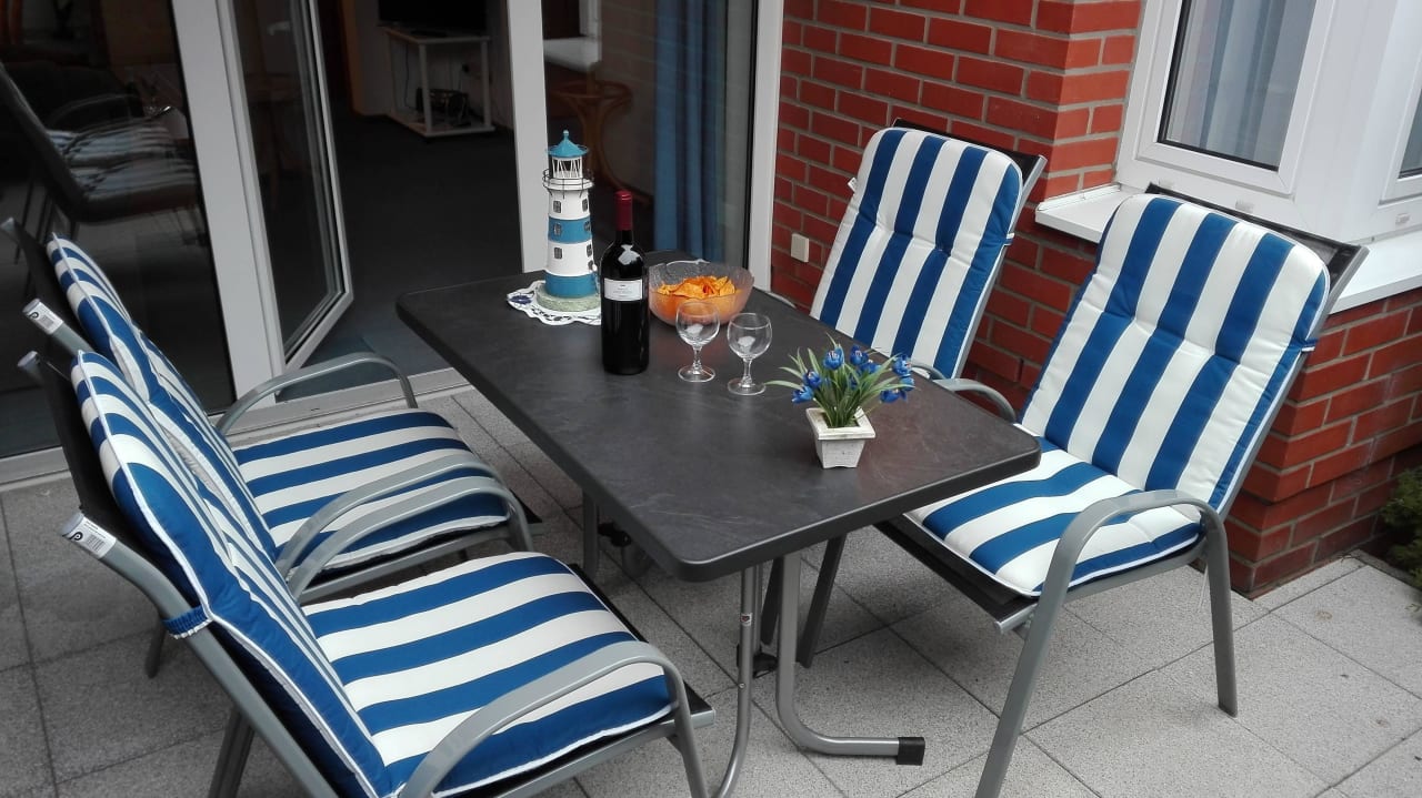 Terrasse in App. 1 + 2 + 3 Appartementhaus Seerose