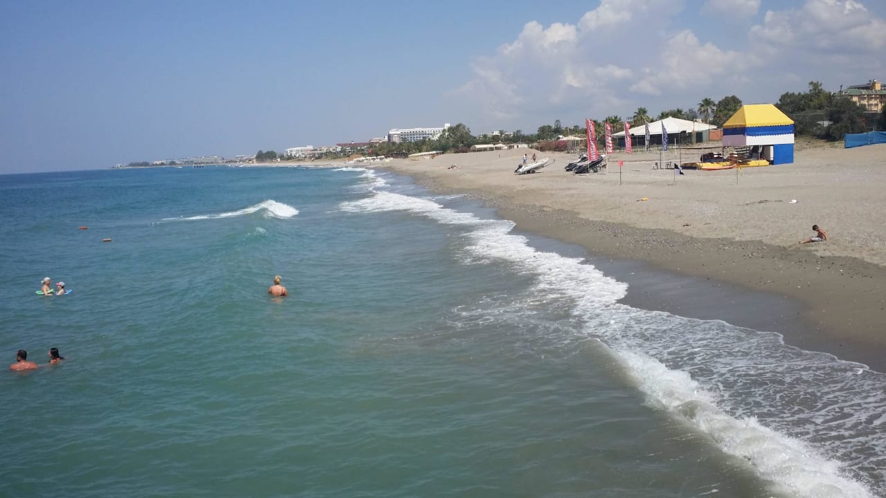 Blick vom Steg Club Turtas Beach Hotel