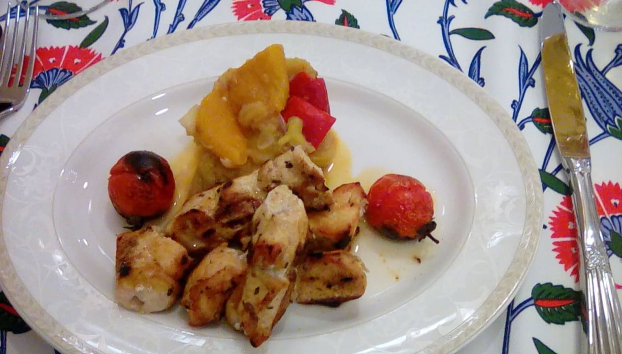 Spezialitäten-Restaurant osmatisch Hauptspeise1 Side Royal Palace Hotel & Spa