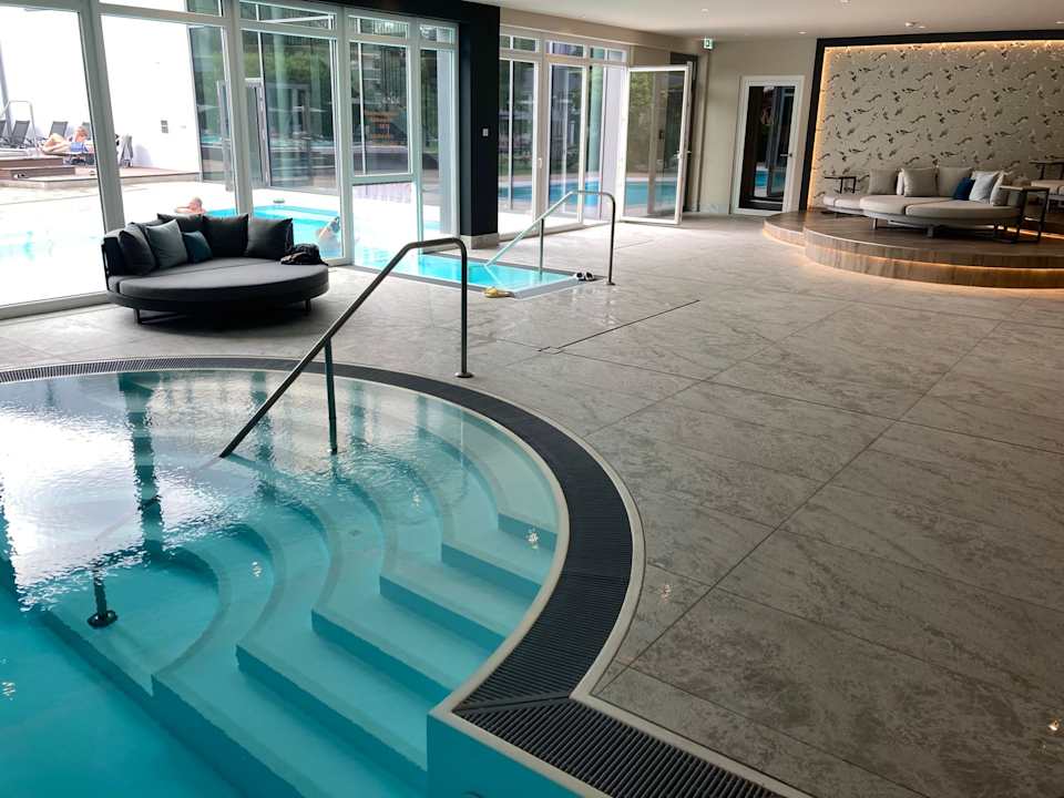 Pool Hotel Holzapfel