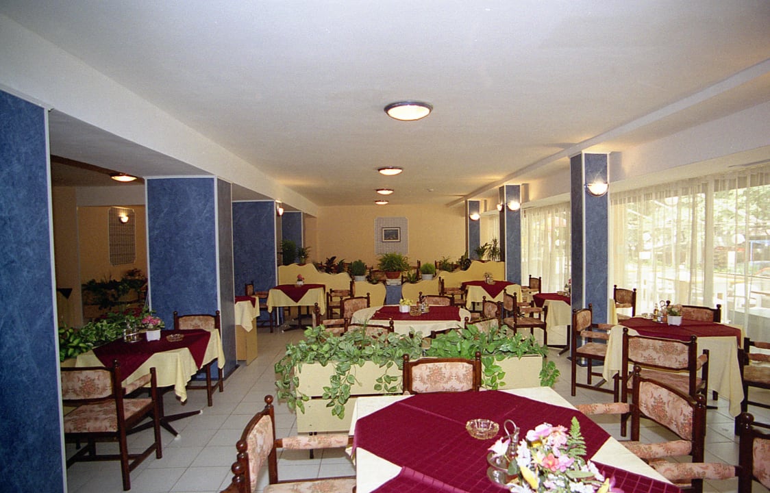 Main restaurant Kamchia Park