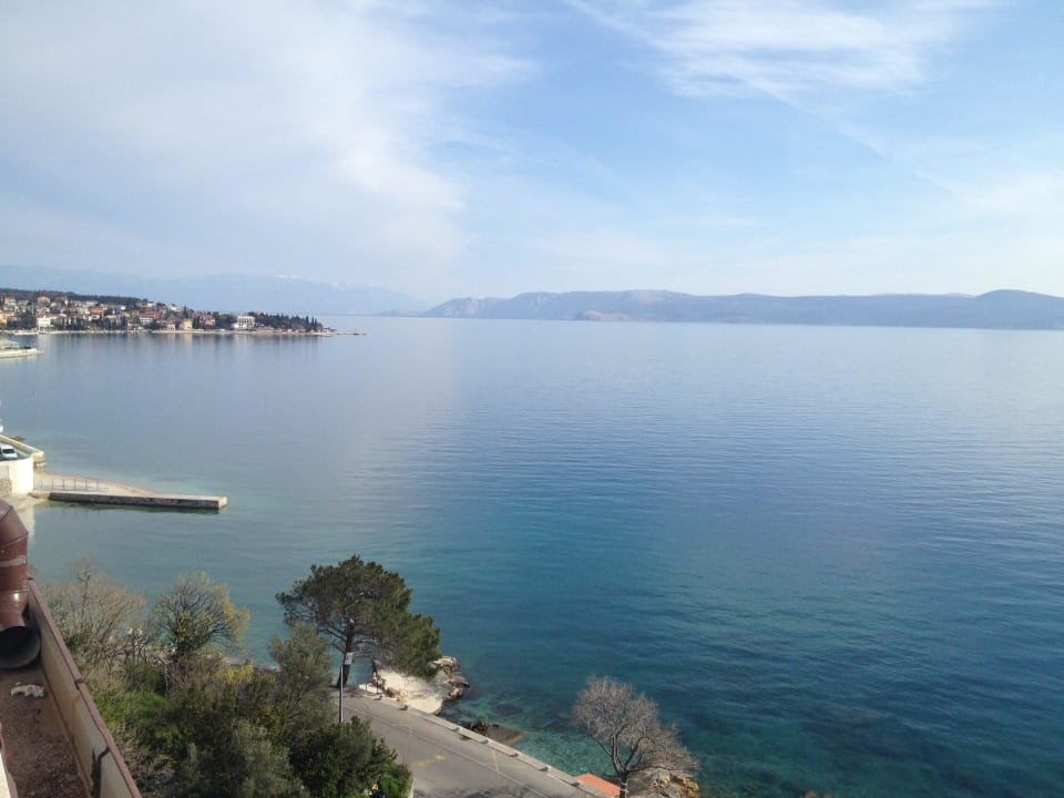 Vom Hotelzimmer links Hotel Marina