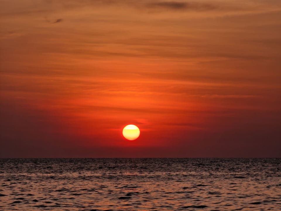 Strand Khao Lak Bayfront Resort