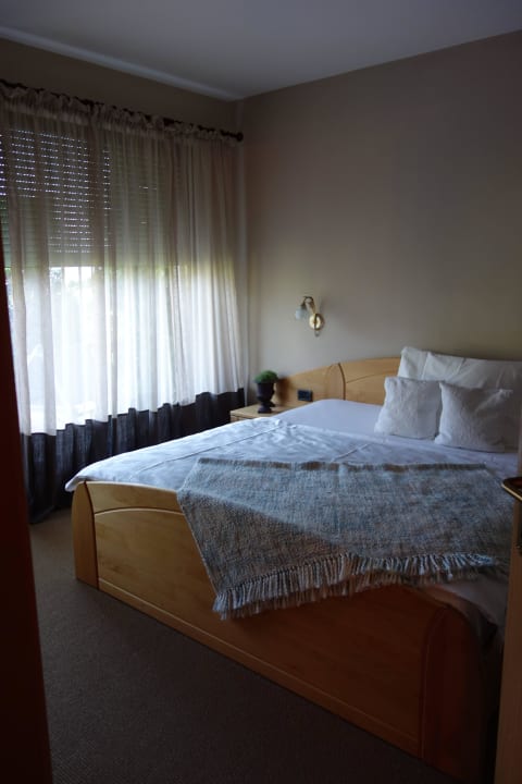 Vorderes Schlafzimmer Hotel Chalet Gravenstein