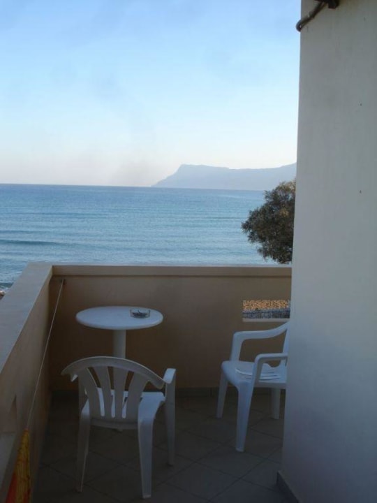 Eckbalkon des Zimmer 108 Hotel Galini Beach