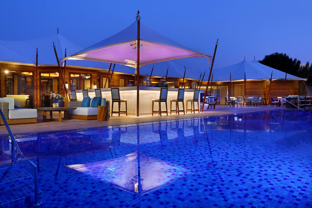 Gastro The Ritz-Carlton Ras Al Khaimah Al Hamra Beach
