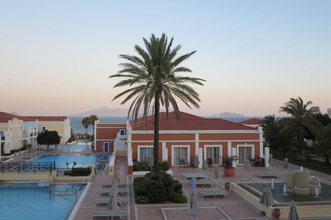 Von Poolbar Porto Bello Royal