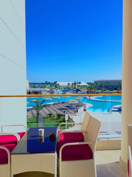 Pool Pickalbatros Royal Moderna Resort-Sharm El Sheikh