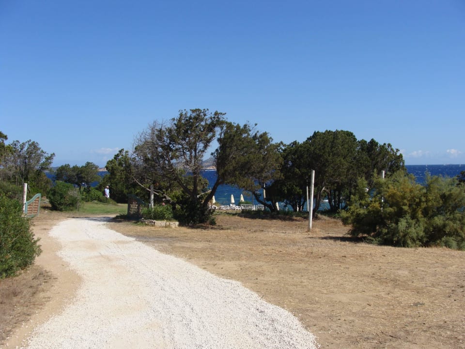 Weg zum Strand Hotel Grand Relais dei Nuraghi