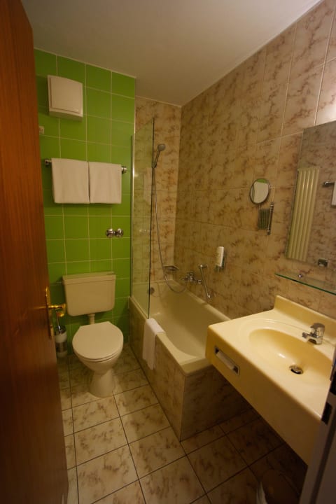 Bad Hotel Metropol by Maier Privathotels