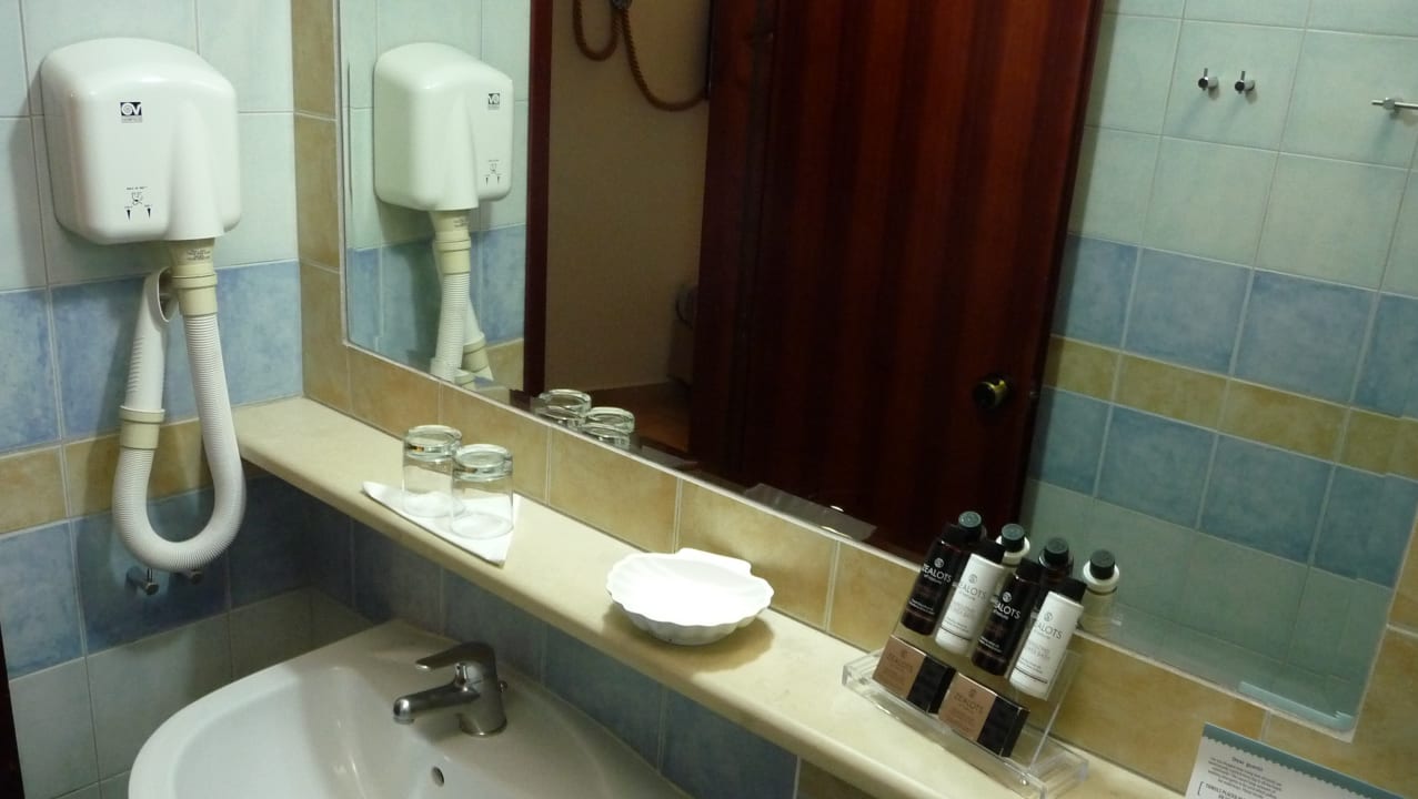 Zimmer Alianthos Garden Hotel