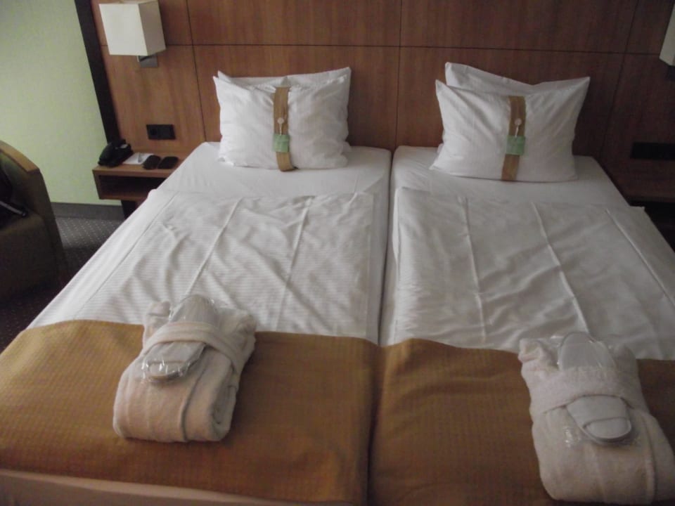 Vorher bestellen Leonardo Hotel Düsseldorf Airport - Ratingen