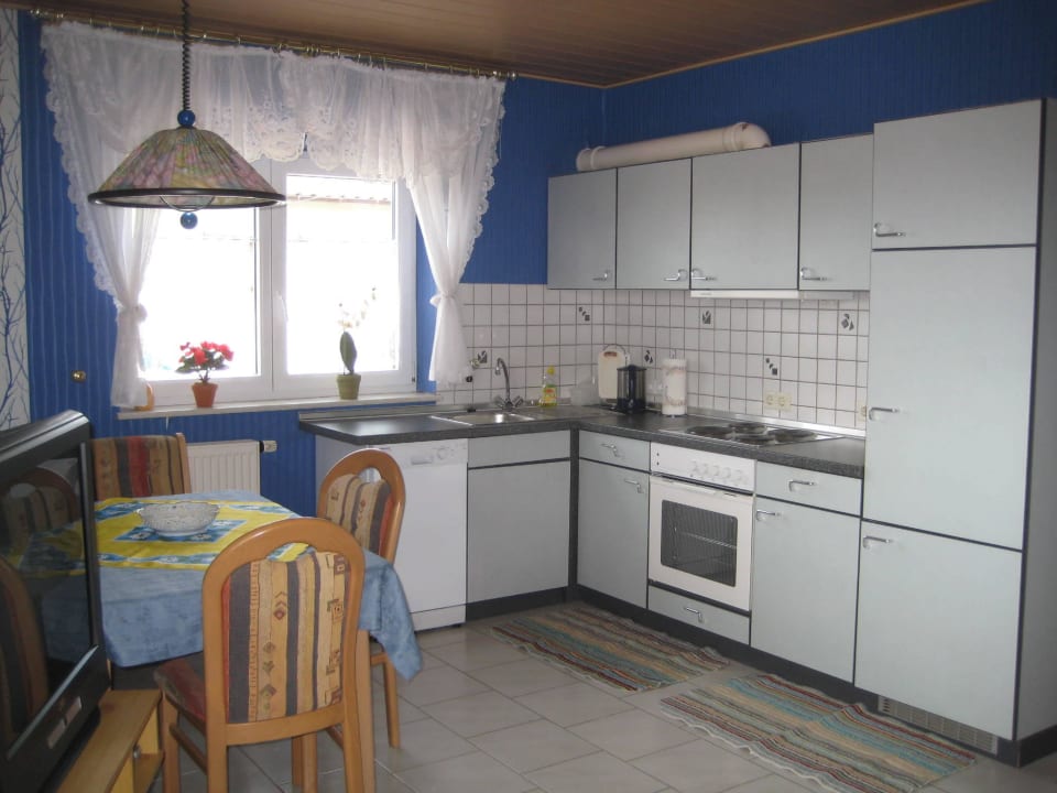 Küche Fewo 1 Reiterhof Odenwald