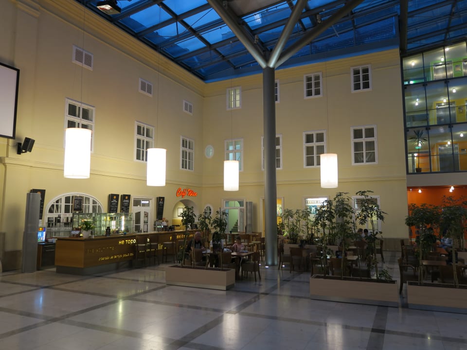 Lobby JUFA Hotel Wien City