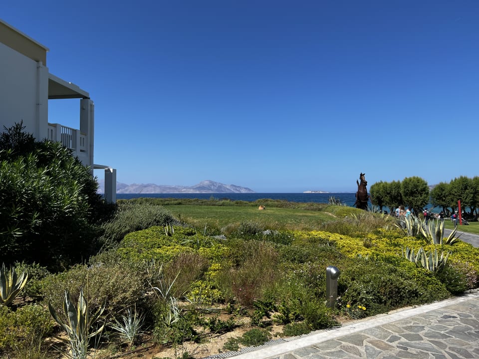 Gartenanlage Neptune Luxury Resort