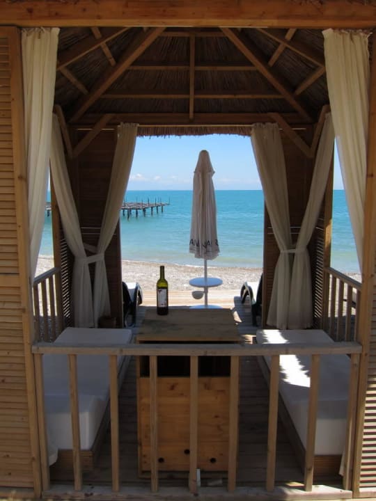 Strand-Pavillon Nirvana Mediterranean Excellence