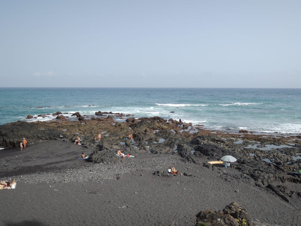 Bitte Badeschuhe mitnehmen Be Live Tenerife - Adults only