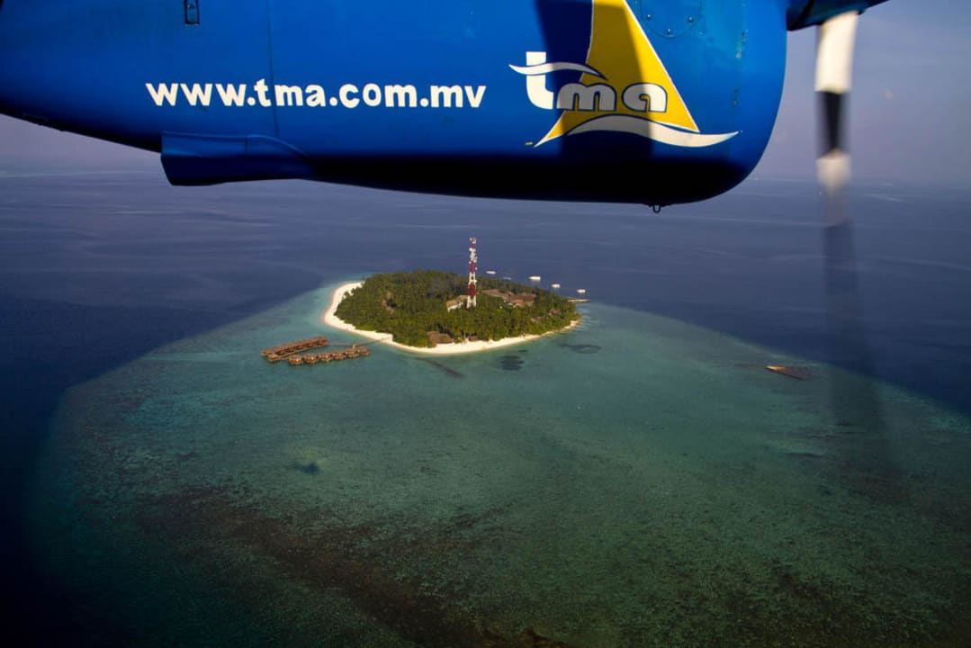 Aus dem Flugzeug Fihalhohi Maldives