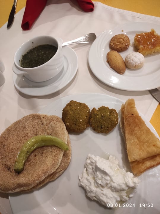 Gastro Imperial Shams Abu Soma