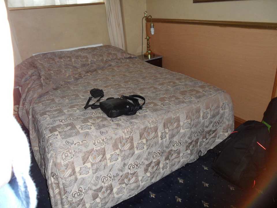 Doppelzimmer im Dreibettzimmer Hotel Holiday Villa