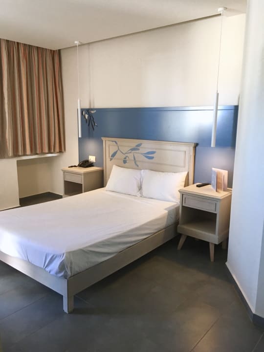 Zimmer Castello Village Resort