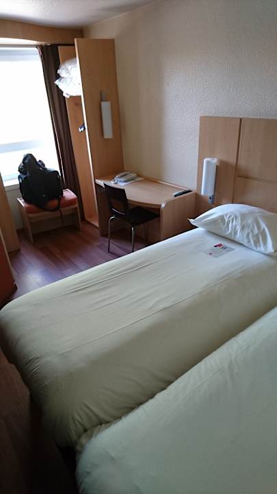 Zimmer Hotel Ibis Toulouse Ponts Jumeaux
