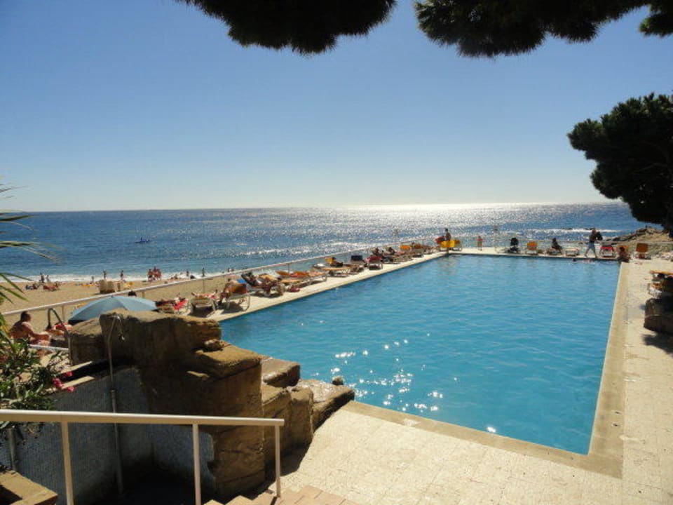 Poolanlage mit Meerblick  htop Caleta Palace
