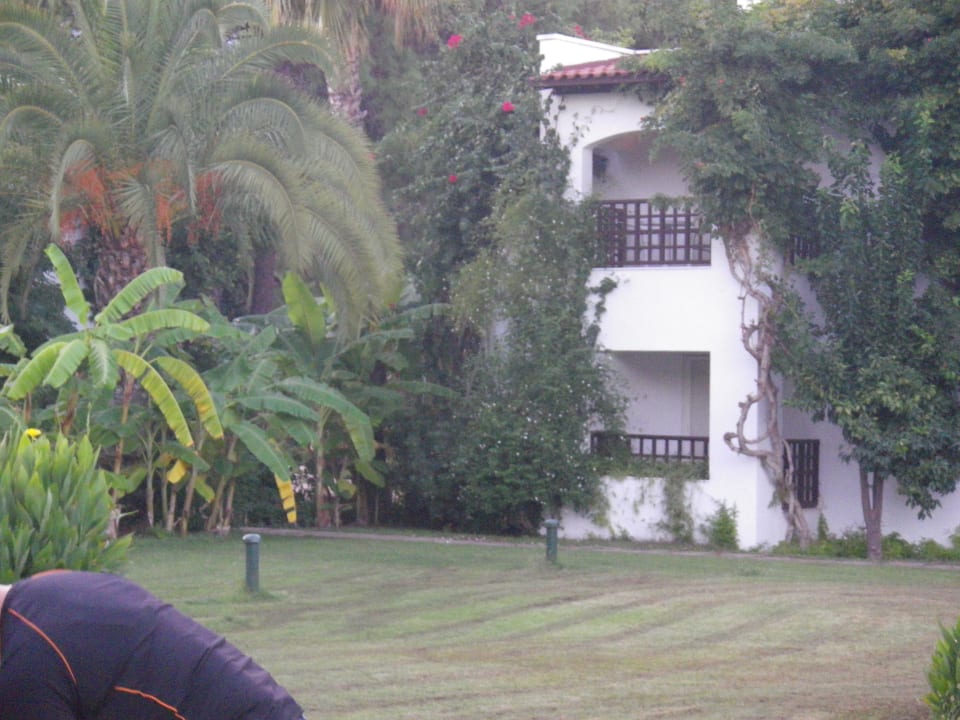 Bungalow mit angrenzender Gartenanlage Emelda Sun Club