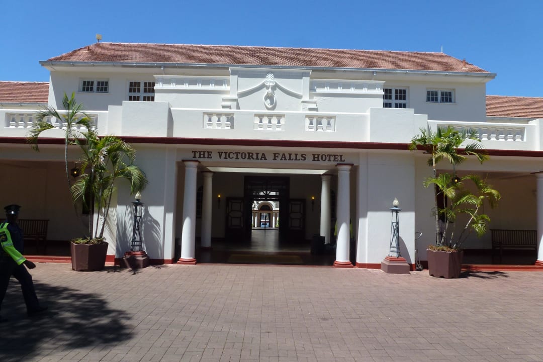 Entrada The Victoria Falls Hotel