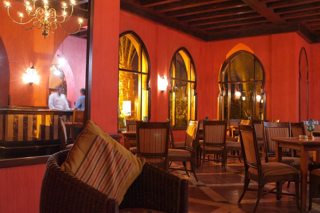 Tag und Nacht Bar Steigenberger Coraya Beach - Adults only