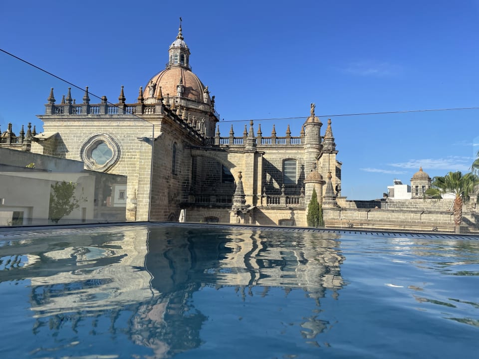 Pool Hotel Bodega Tio Pepe