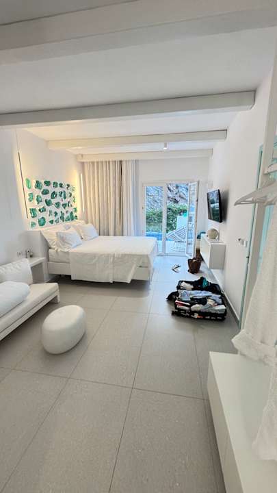 Zimmer Enilion Luxury Suites