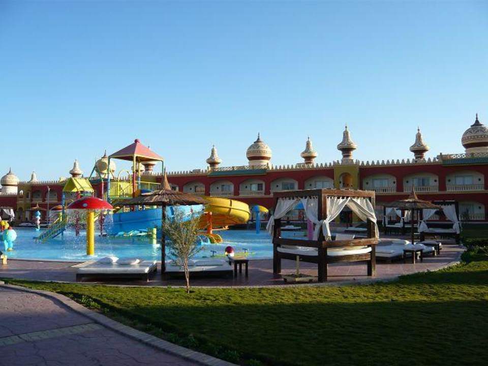 Große Kinderpoolanlage Pickalbatros Alf Leila Wa Leila Resort - Neverland Hurghada
