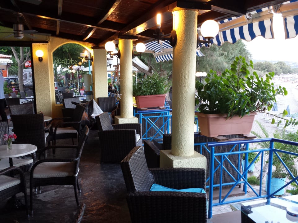 Die Bar mit Strandblick Votsalakia Beach