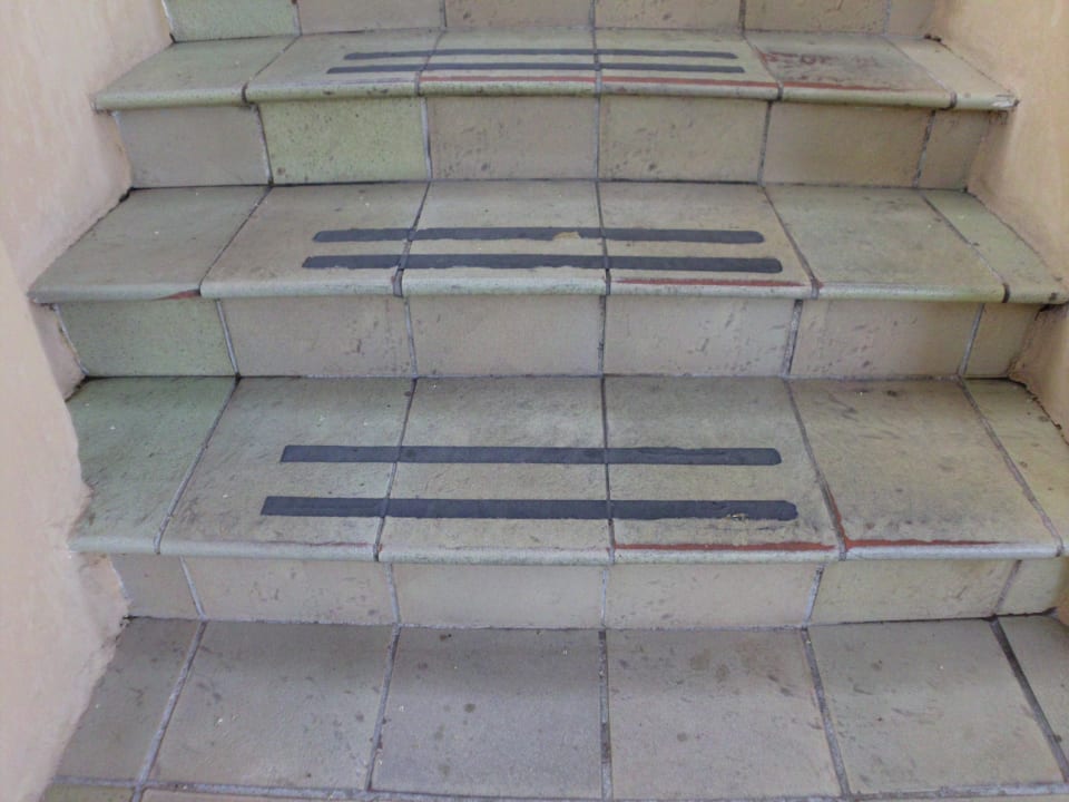 Treppe zum Restaurant appetitanregend Arbatax Park Resort - Borgo Cala Moresca