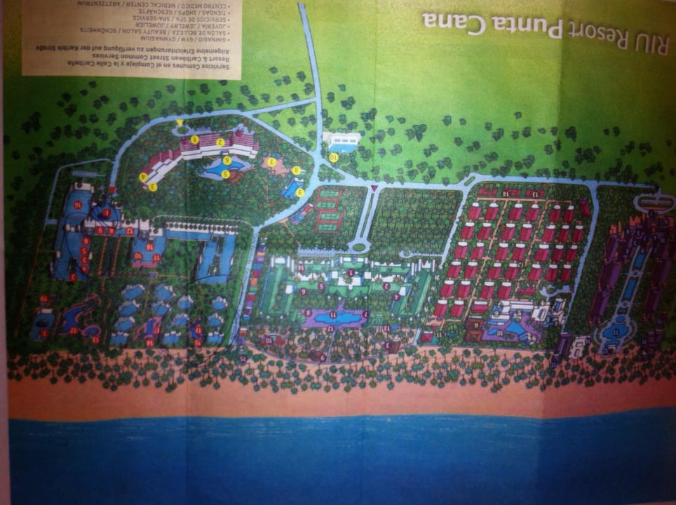 Lageplan der RIU-Häuser, rechts: RIU Palace Bavaro Hotel Riu Palace Bavaro